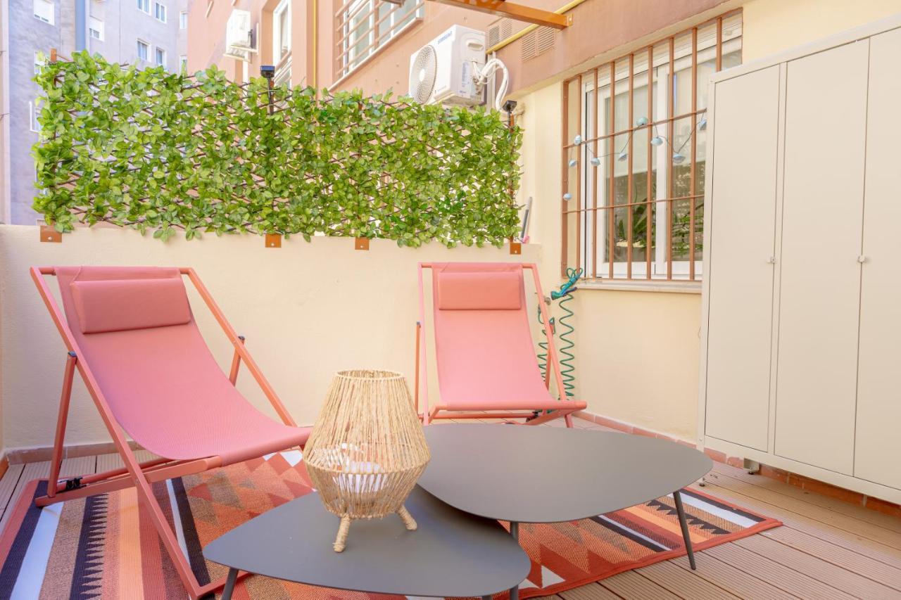 Teatro Suites Malaga Playa Εξωτερικό φωτογραφία