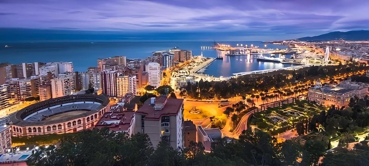 Teatro Suites Malaga Playa Εξωτερικό φωτογραφία