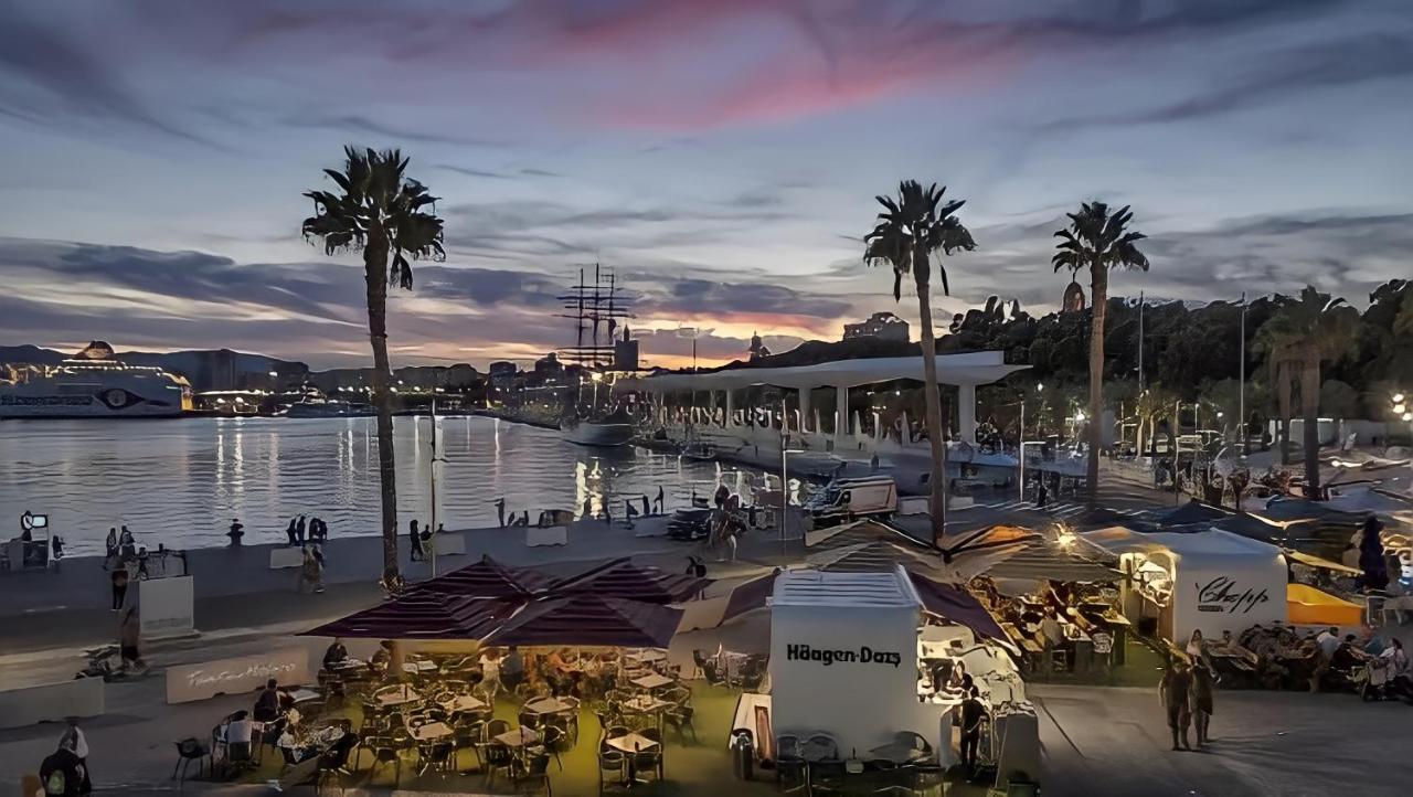 Teatro Suites Malaga Playa Εξωτερικό φωτογραφία
